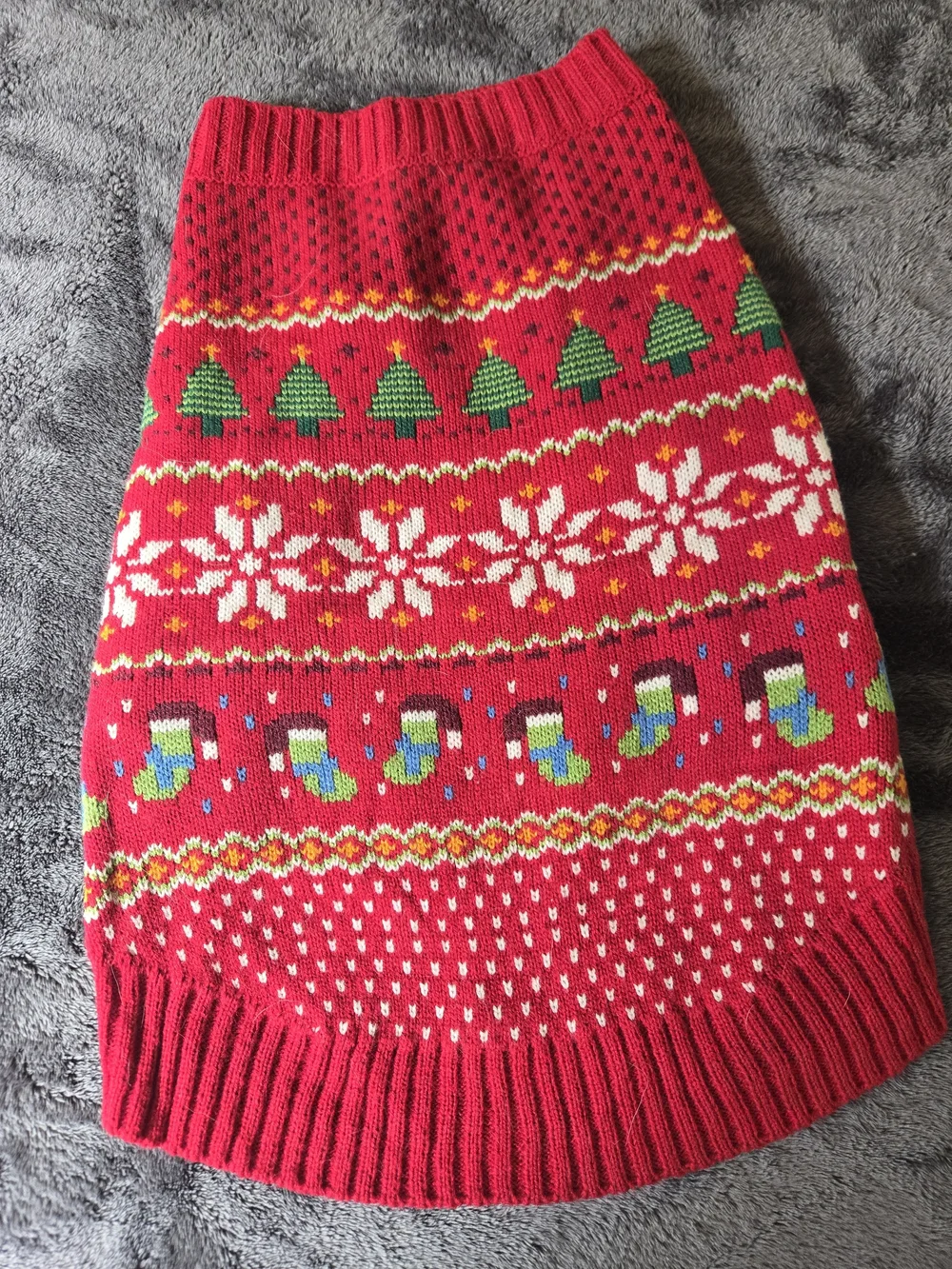 Large Holiday Knit Dog Sweater